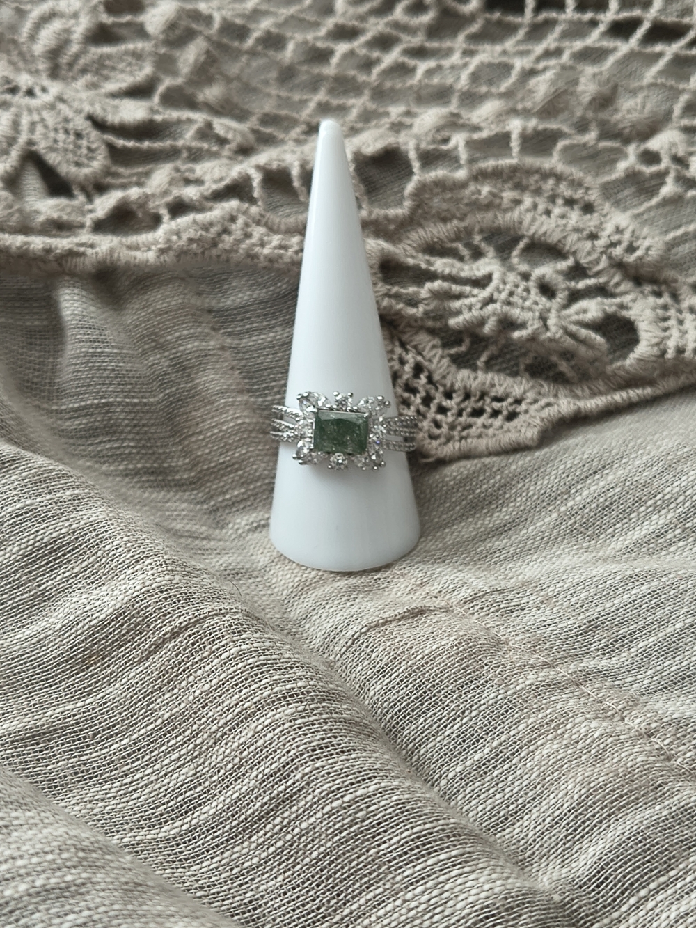 Bomb Party Moss Green Ice Crystal Ring